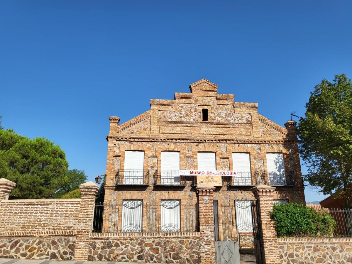 Casa Oasis Puertollano, Una Casa Rural En Puertollano, Agradable, Con Piscina En Zona Tranquila Exterior foto